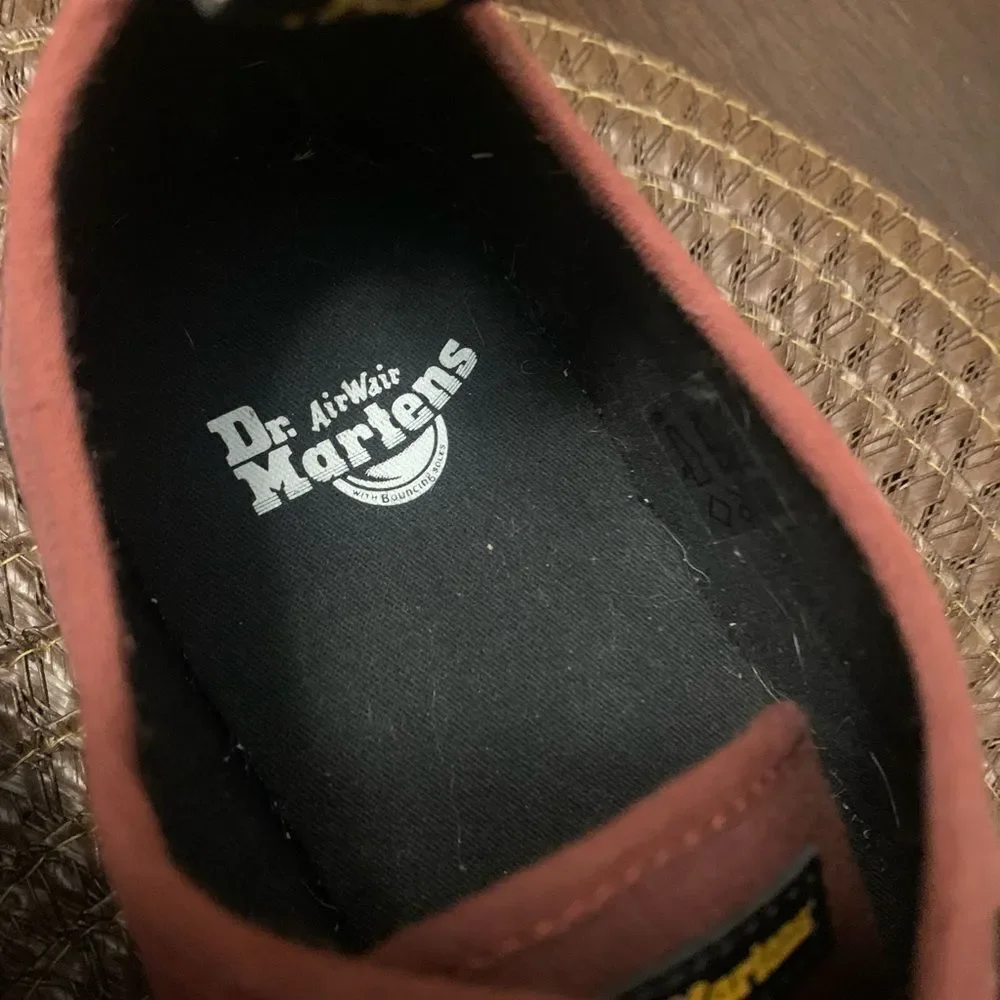 Dr Martens Jacy Cherry Red Canvas 4 Eyelid Women's 21967600 Size 7 EUC